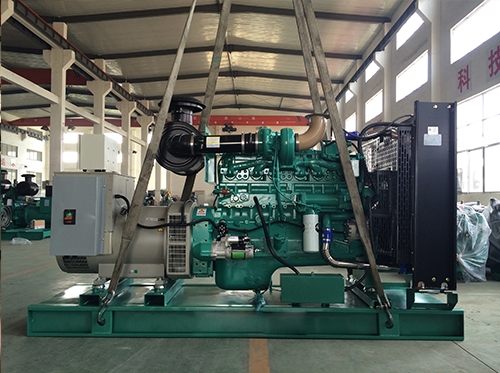 300KW柴油發(fā)電機組/KTA19-G2